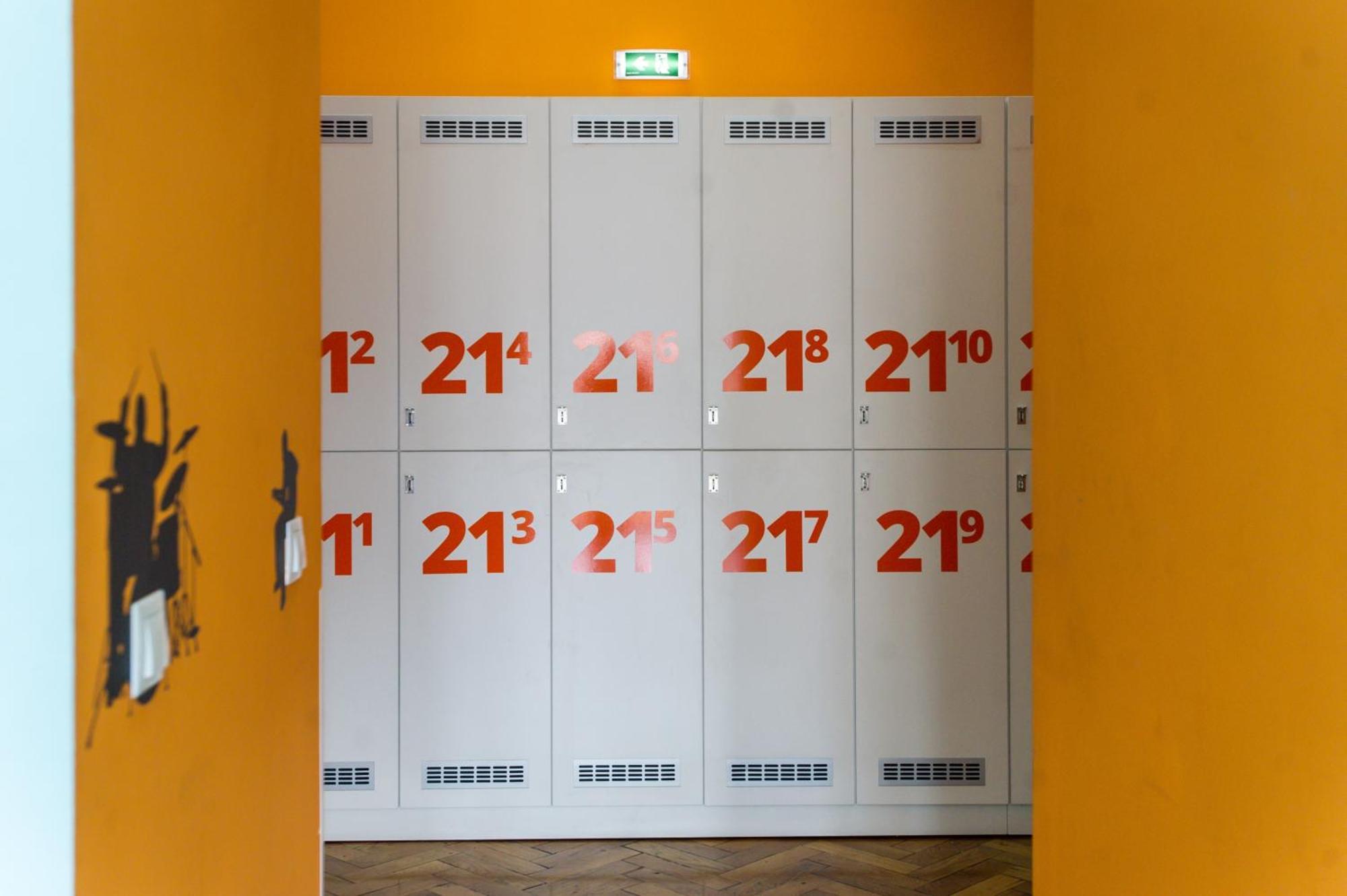 B13 Hostel Σίμπιου Εξωτερικό φωτογραφία